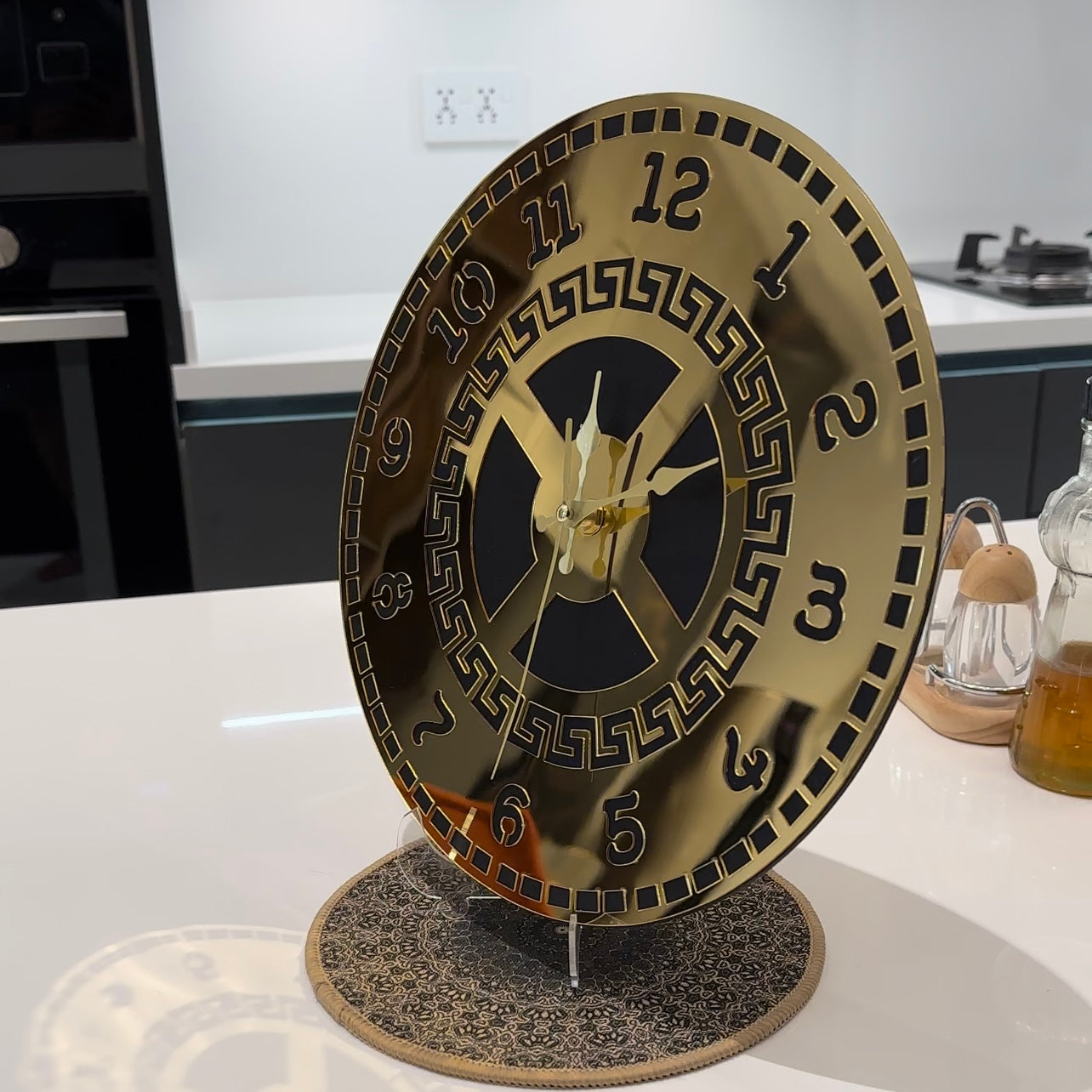 Luxury Wall Clock/Table Round Clock for Living Room & Bed Room - Image 3