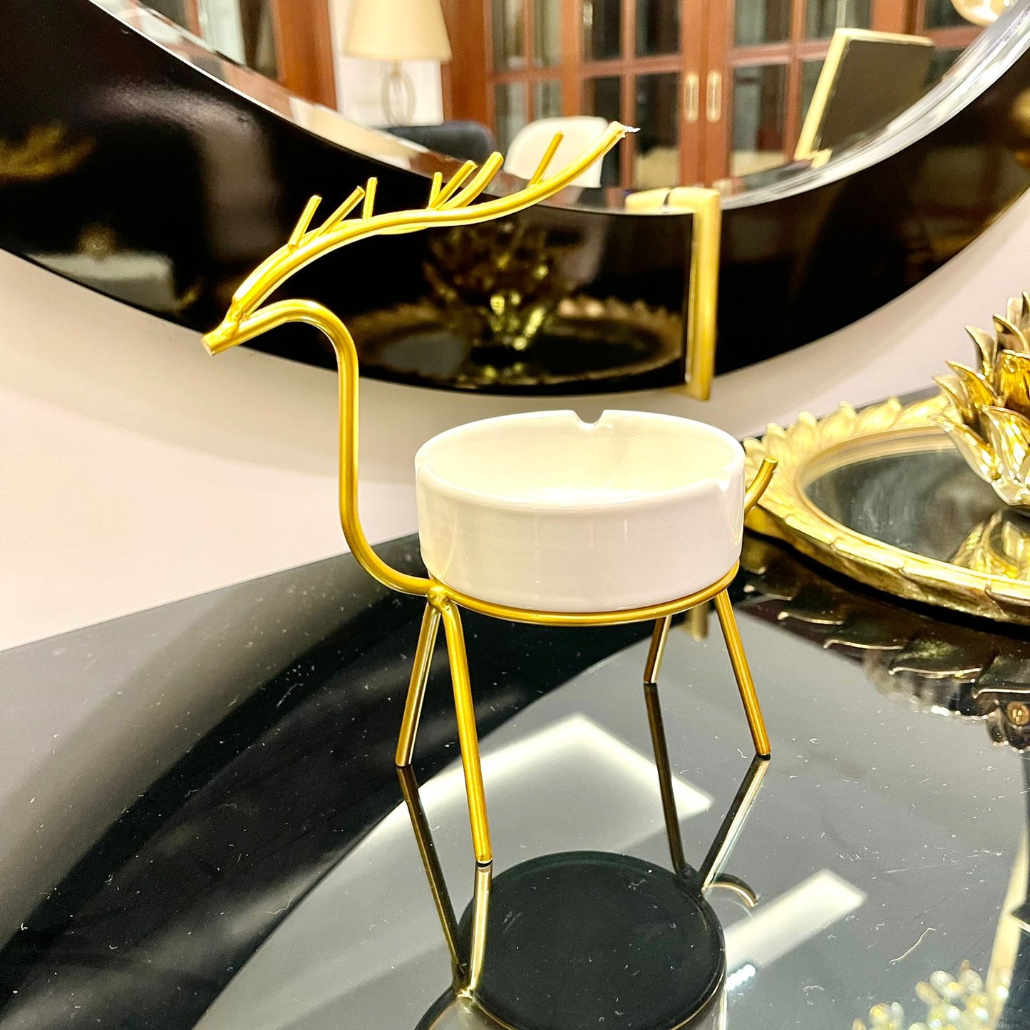 METALLIC GOLDEN GAZELLE STYLE ASH TRAY DECOR FOR TABLE AND HOME - Image 4