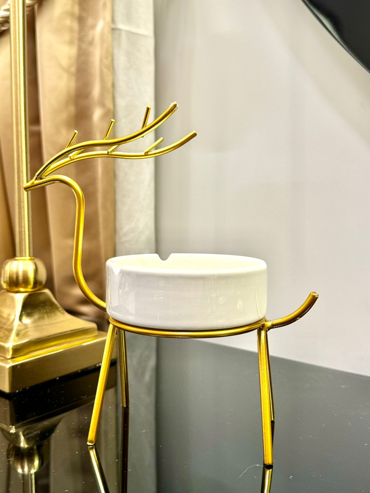 METALLIC GOLDEN GAZELLE STYLE ASH TRAY DECOR FOR TABLE AND HOME - Image 8