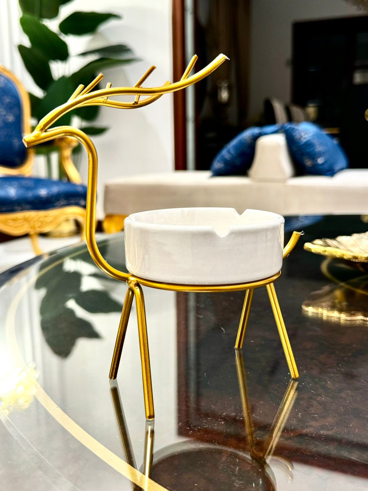 METALLIC GOLDEN GAZELLE STYLE ASH TRAY DECOR FOR TABLE AND HOME - Image 7