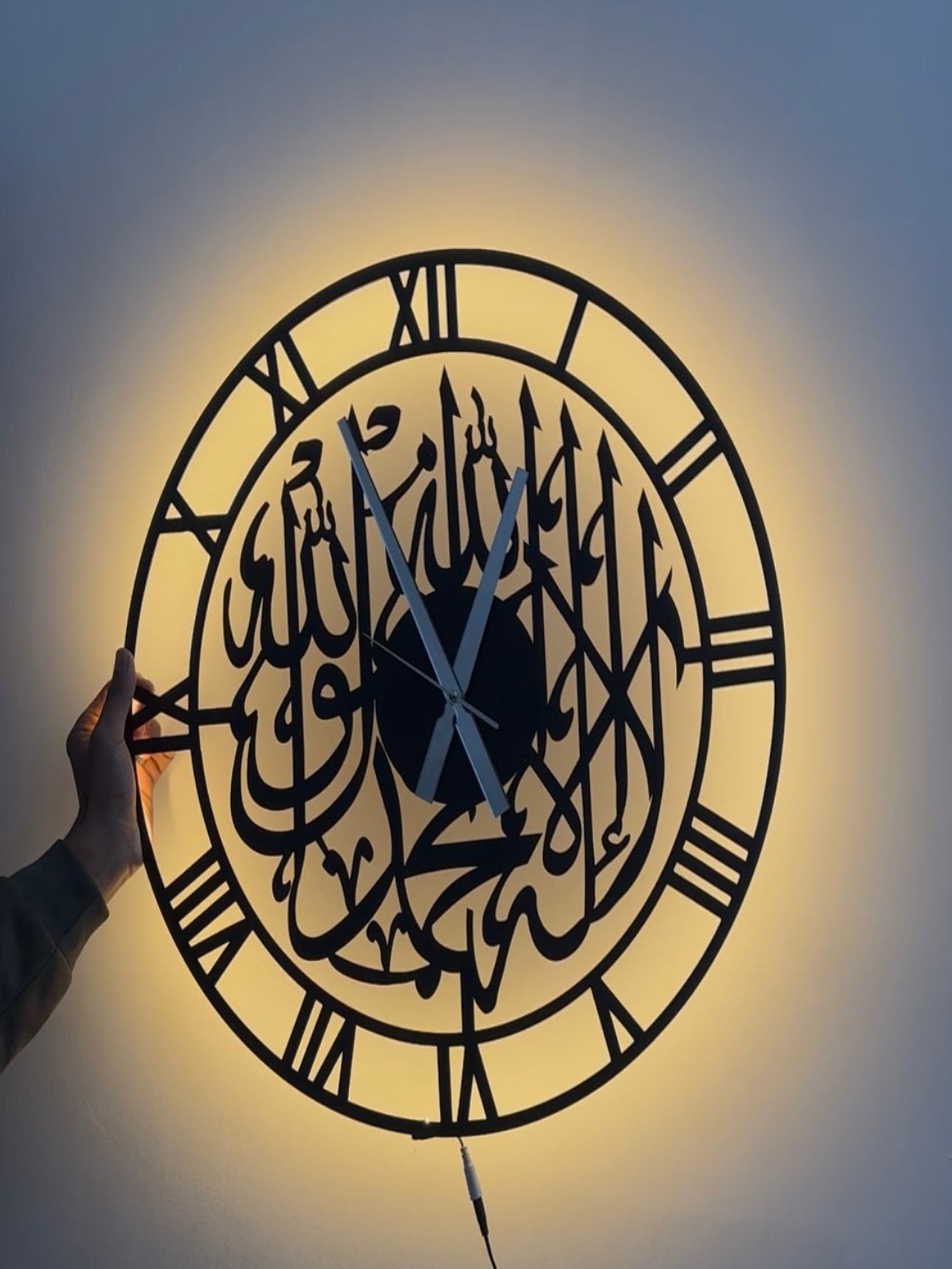 Shahada Glow Clock - Image 1