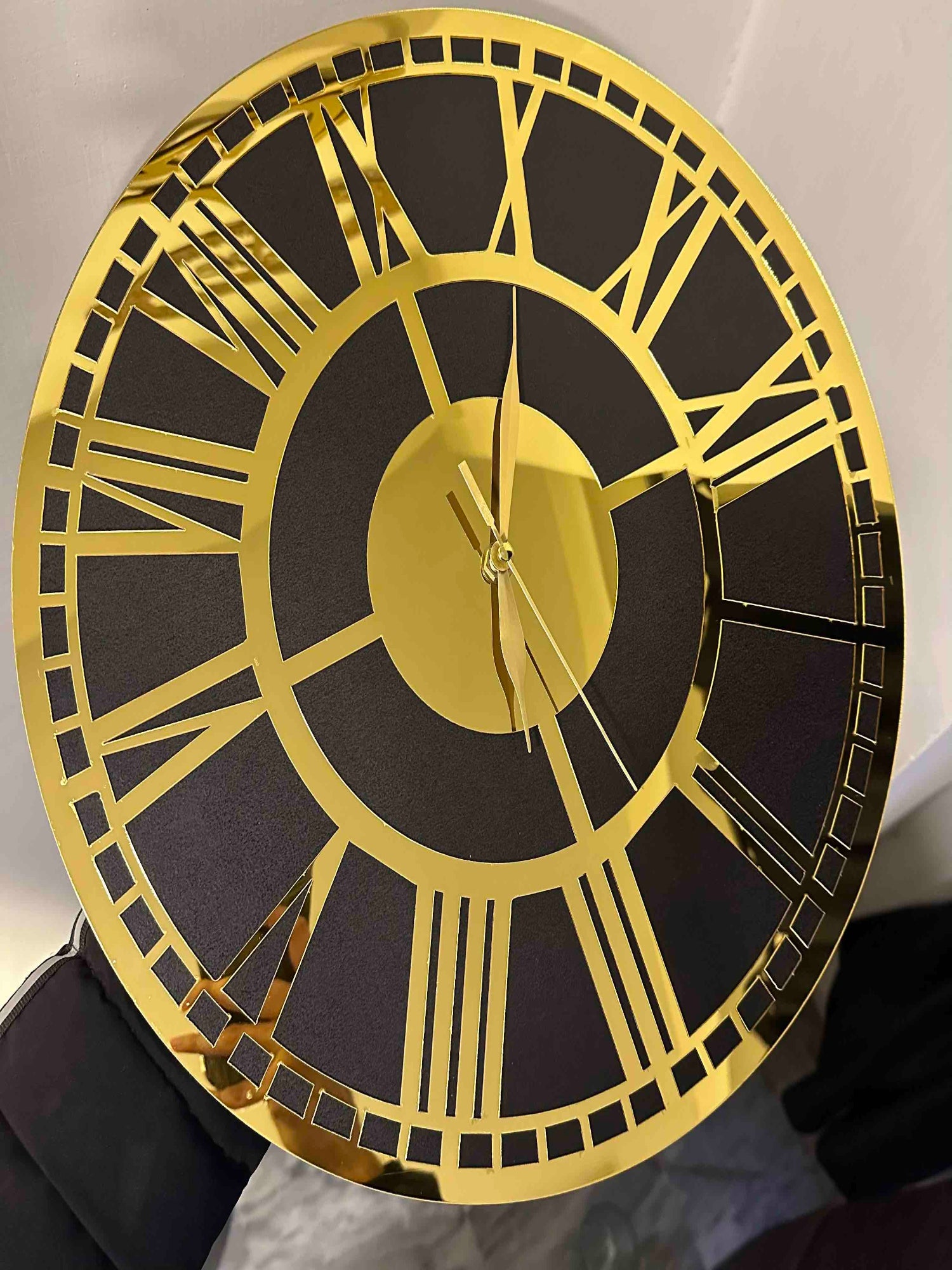 Premium Majestic Roman Clock - Image 1